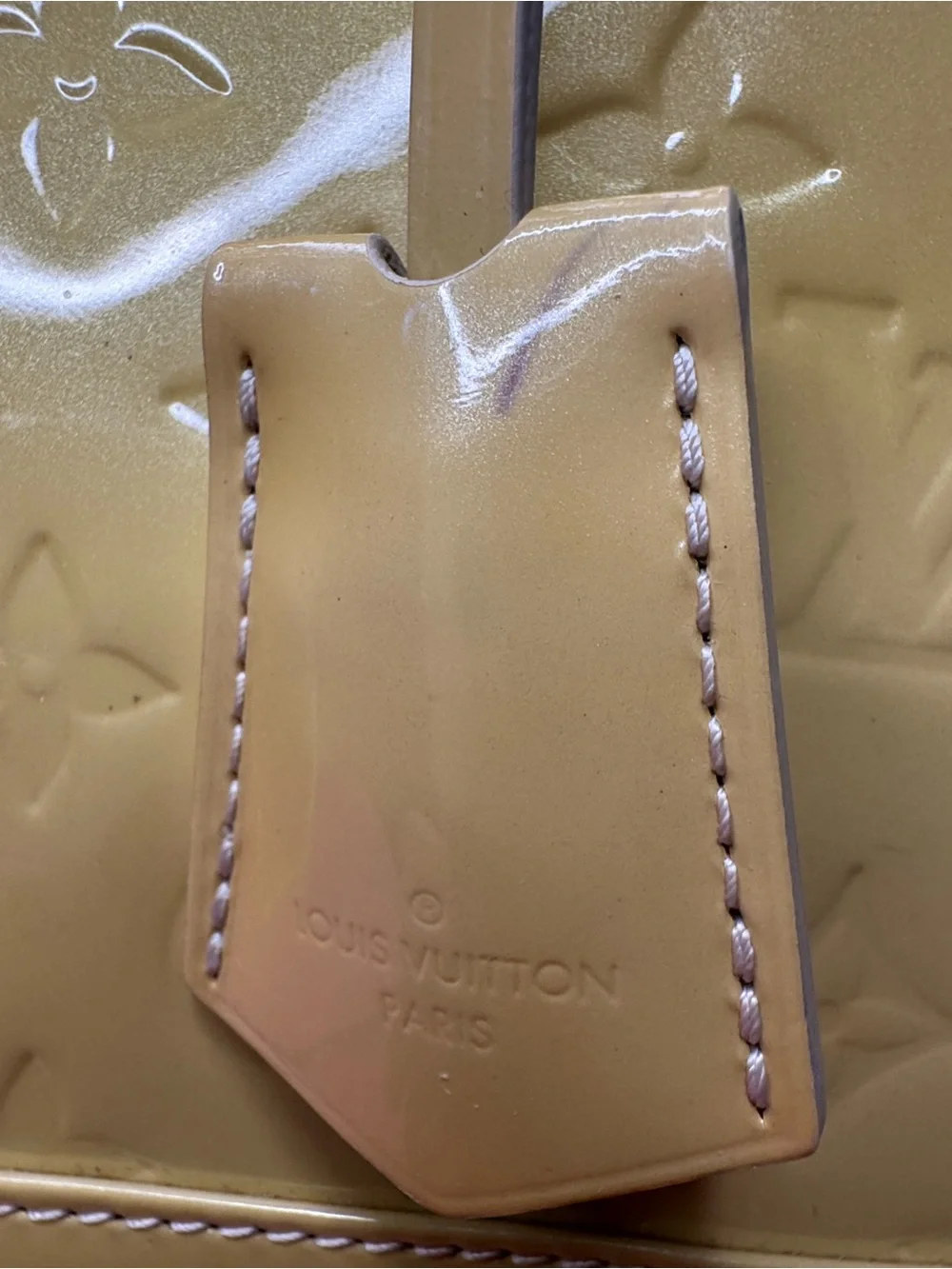 Louis Vuitton Vernis Alma Yellow Patent Leather w/ Lock & Keys – Excellent
